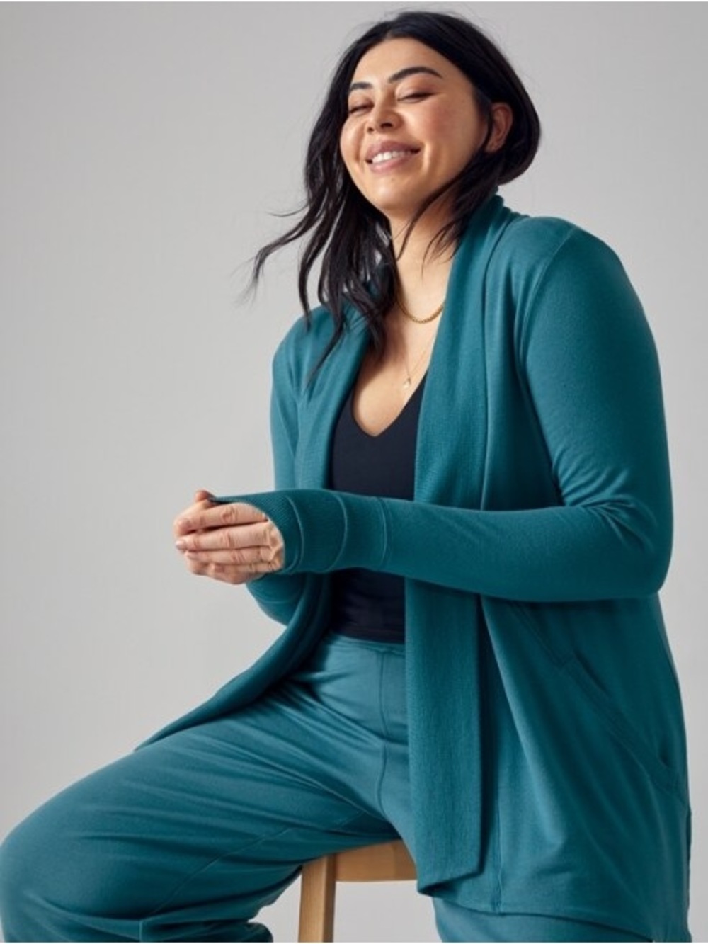 Athleta PRANAYAMA RESTORE WRAP Cardigan
Sweatshirt Sweater Borealis Green
